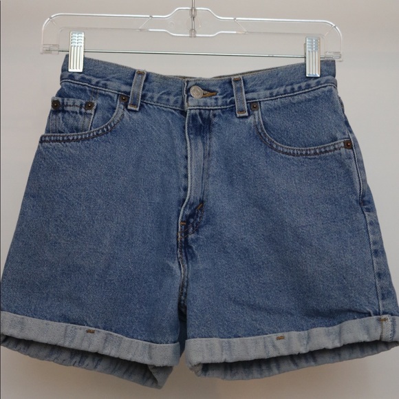 Levi's Pants - Levis high waisted shorts